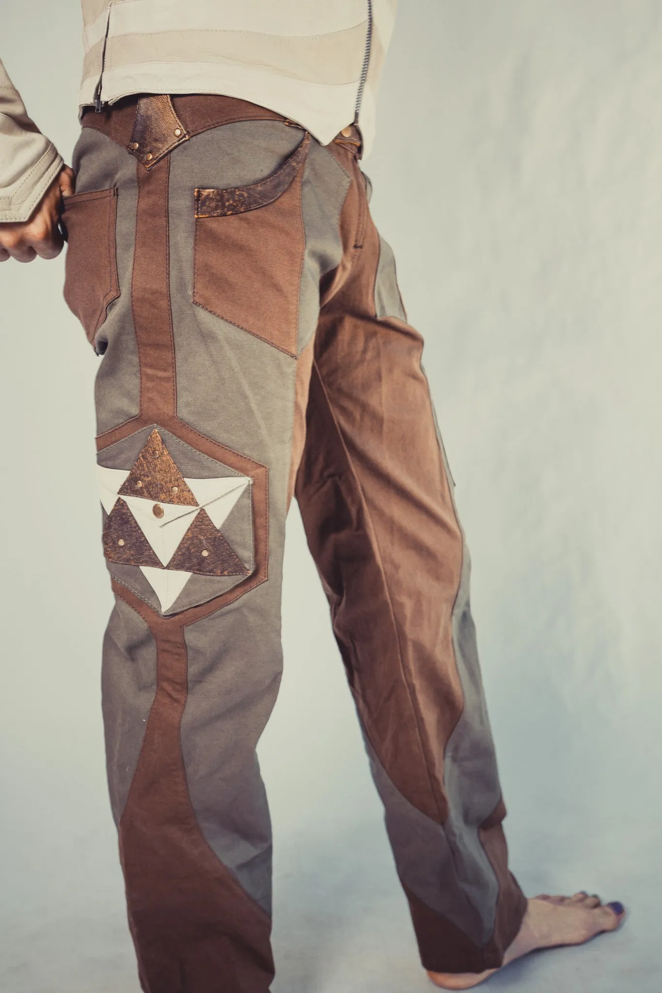 Hexawatt Pants