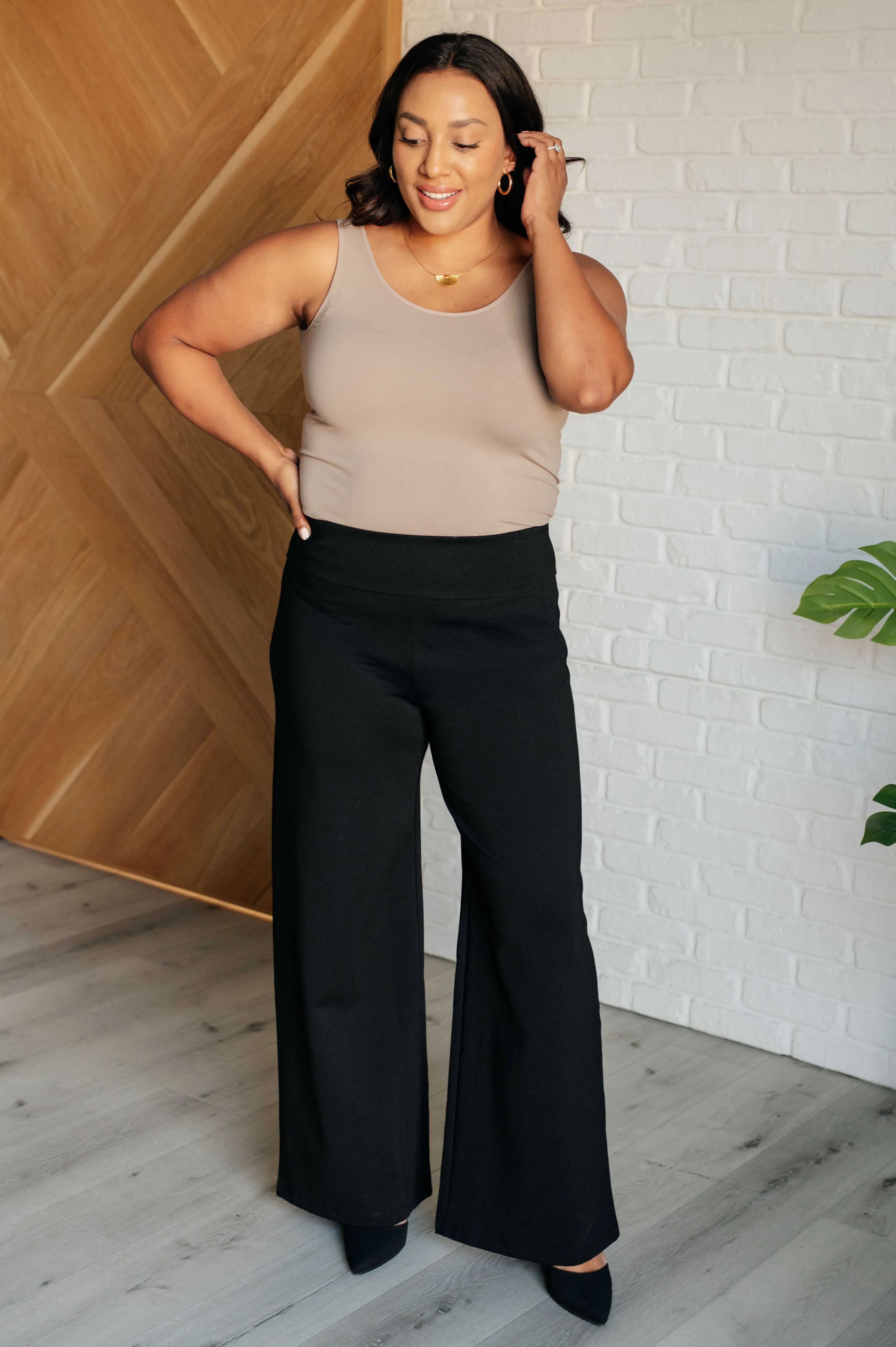 Magic Wide Leg Pants in Black - 10/24
