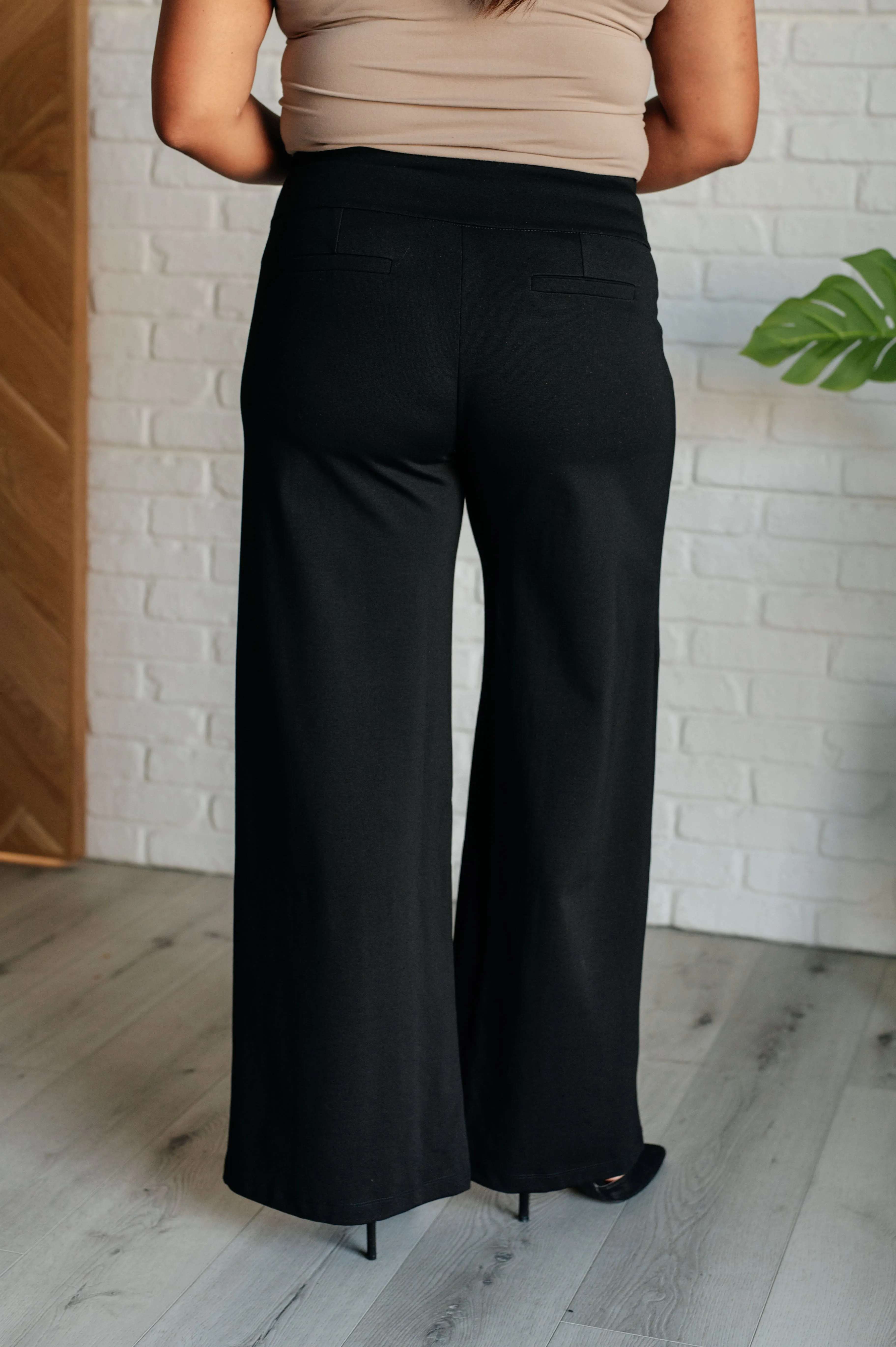 Magic Wide Leg Pants in Black - 10/24